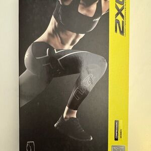 2XU Black Compression Leggings